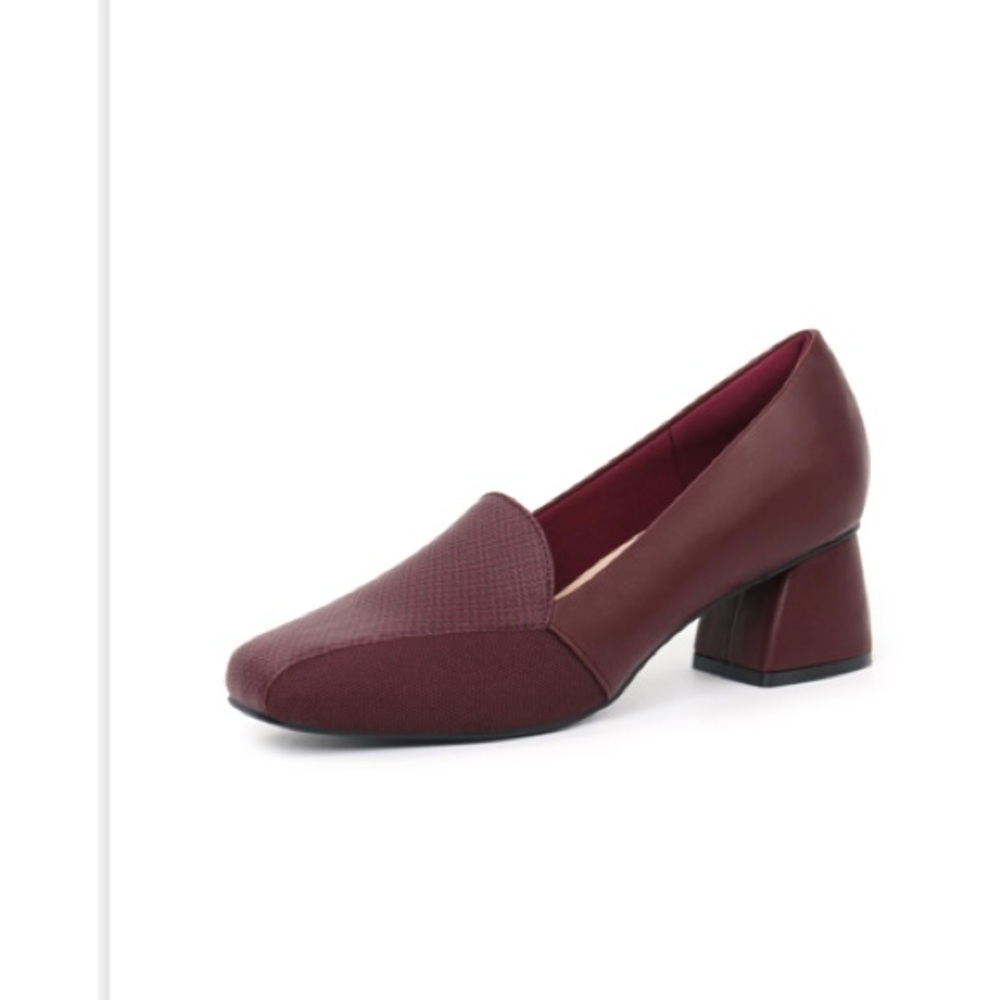 Elegant Burgundy Block Heel Loafers